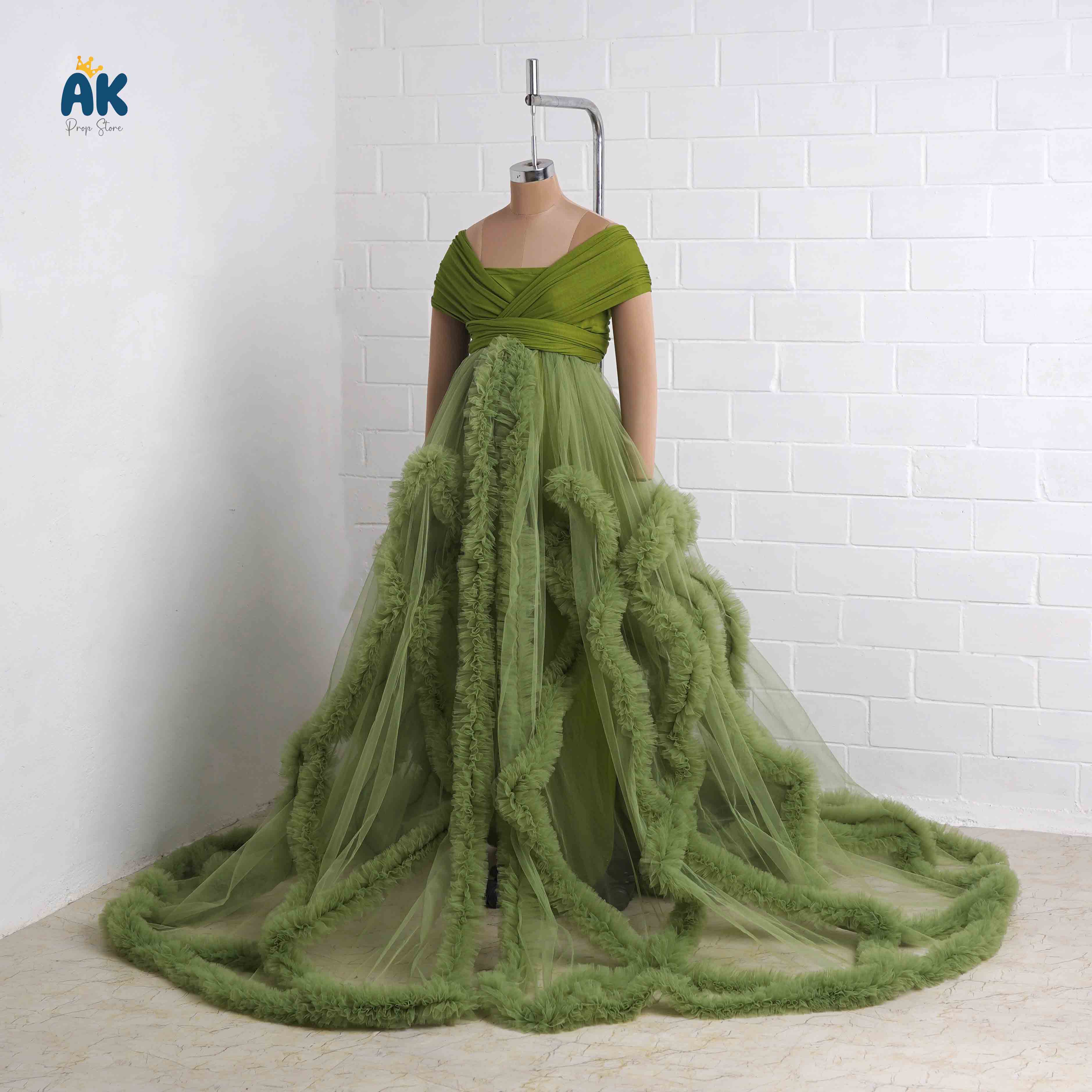 Olivia Gown - M-L Olivia Gown - M-L