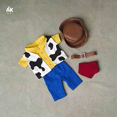 Toy Story Outfit - 9-12M Toy Story Outfit - 9-12M